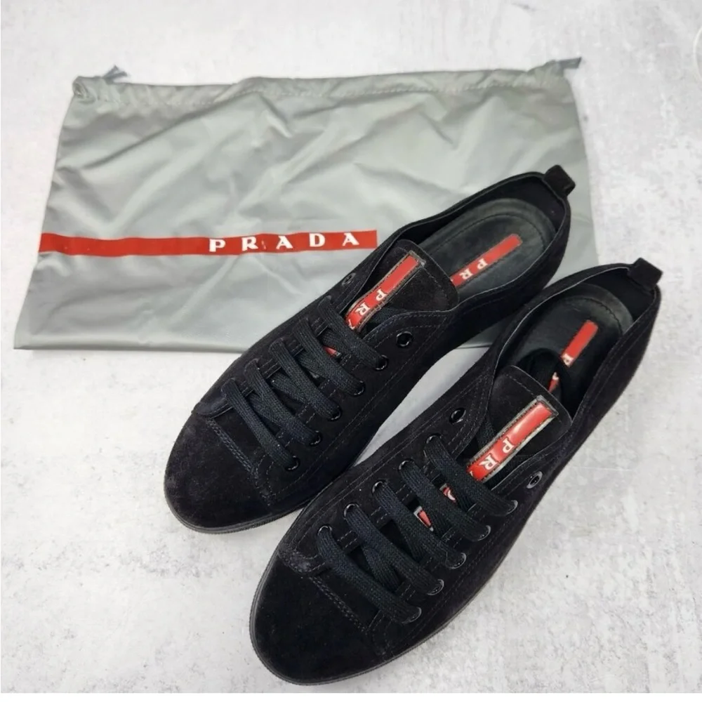 Vintage Prada Black Sneakers with Suede Upper & Low-Top Design - minor wear - Picture 3 of 6